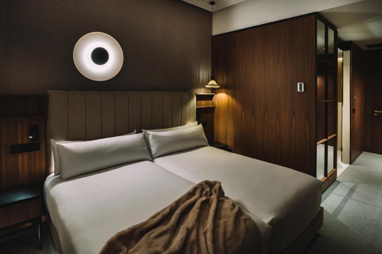 Hotel Pinar Plaza Madrid Bagian luar foto