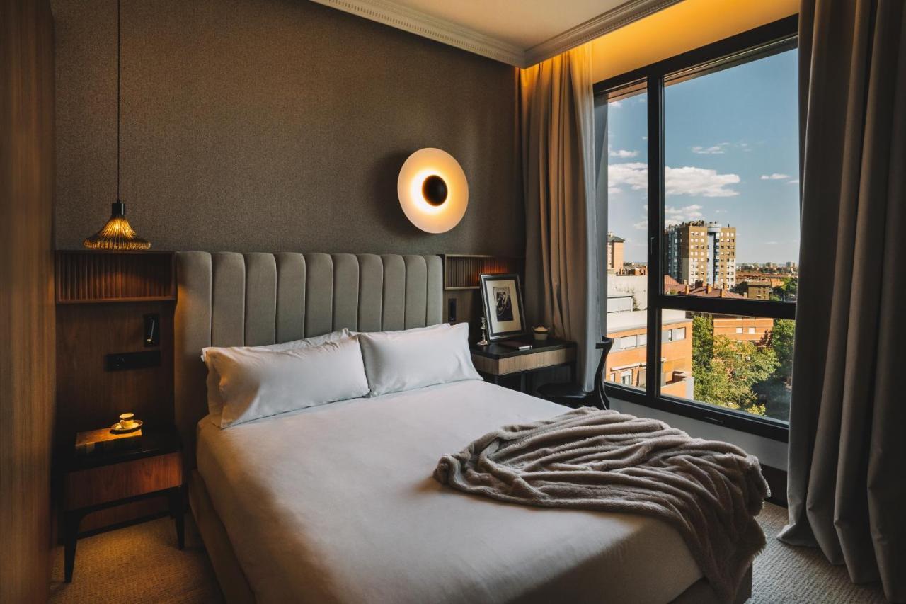 Hotel Pinar Plaza Madrid Bagian luar foto