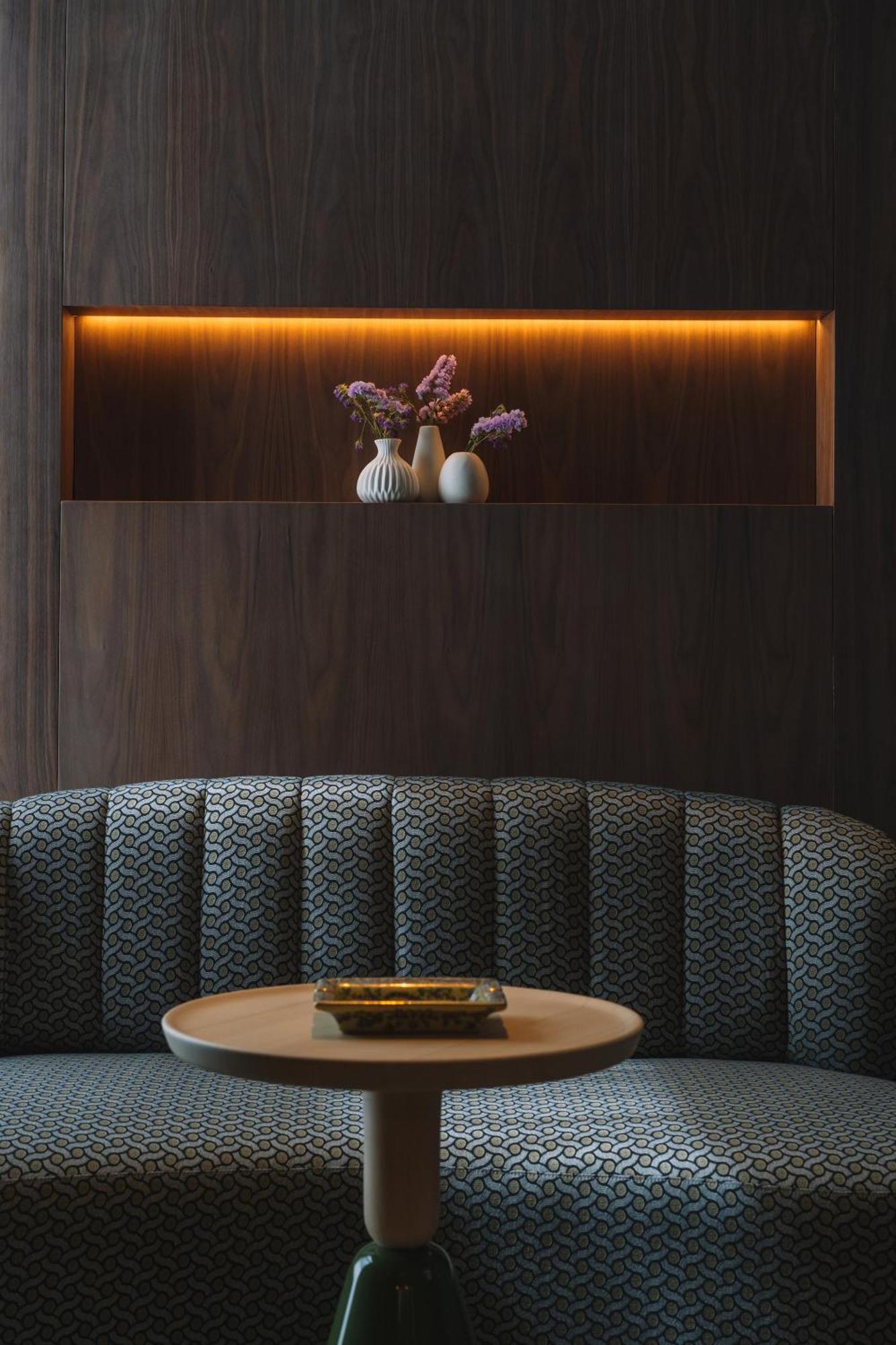 Hotel Pinar Plaza Madrid Bagian luar foto