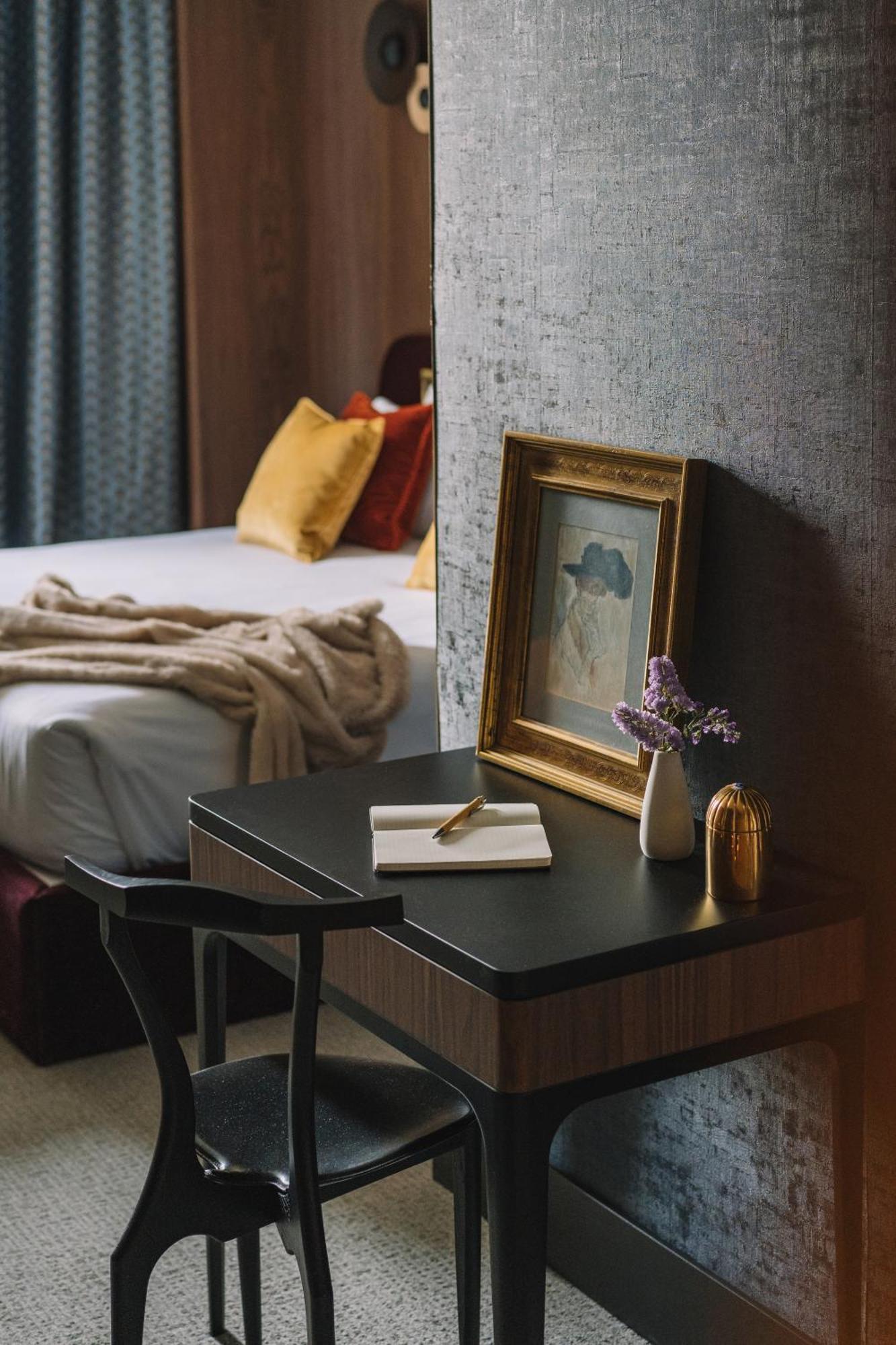 Hotel Pinar Plaza Madrid Bagian luar foto