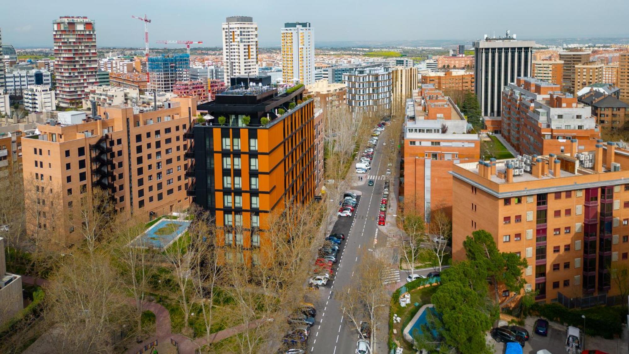 Hotel Pinar Plaza Madrid Bagian luar foto