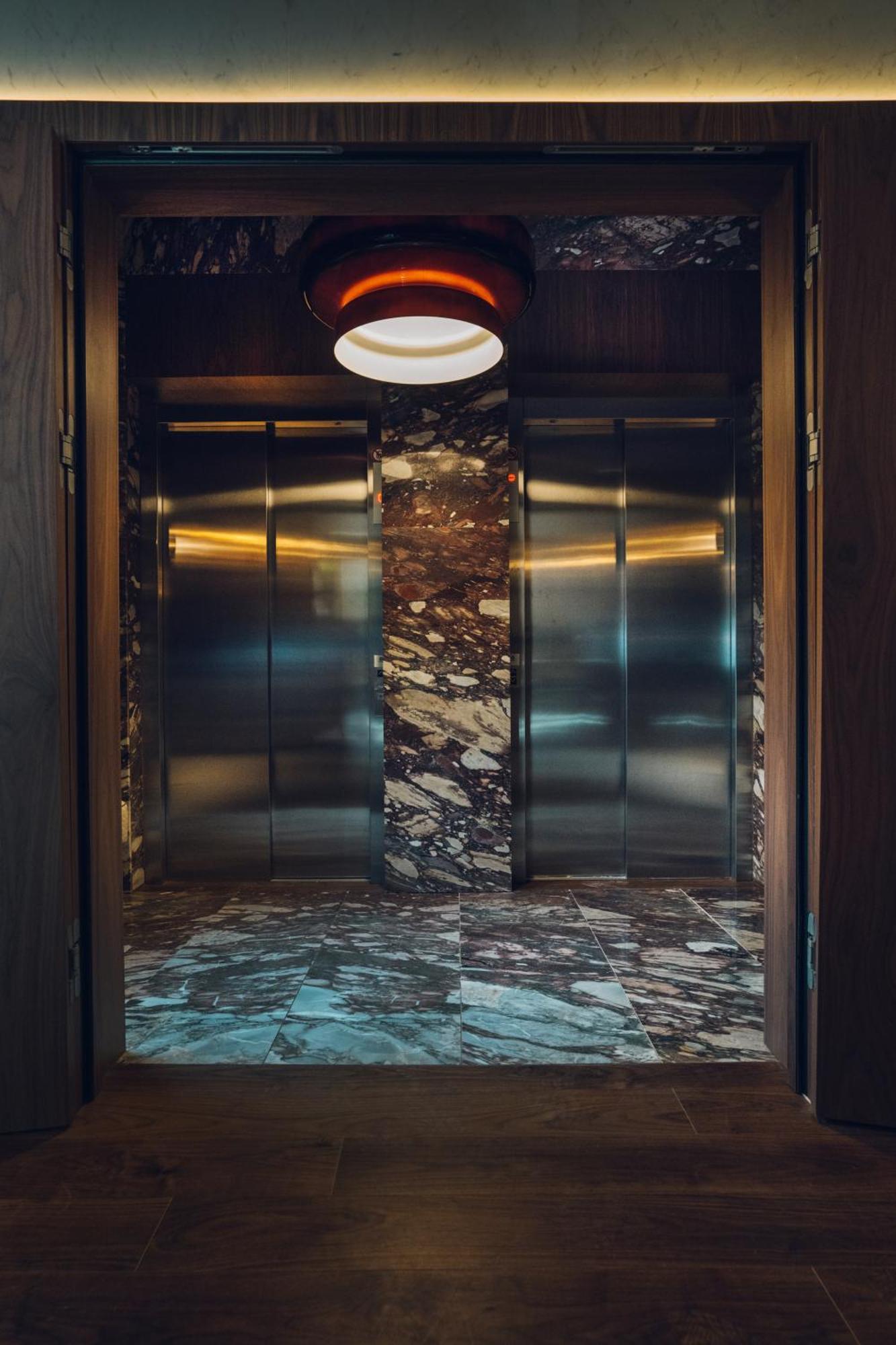 Hotel Pinar Plaza Madrid Bagian luar foto