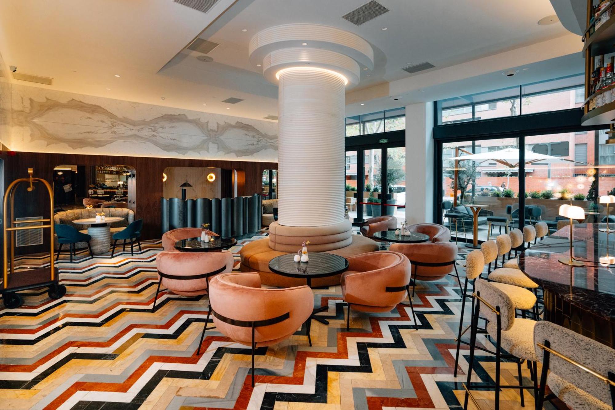 Hotel Pinar Plaza Madrid Bagian luar foto